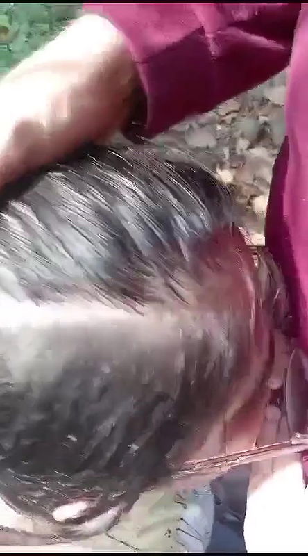 college lover blowjob in outdoor