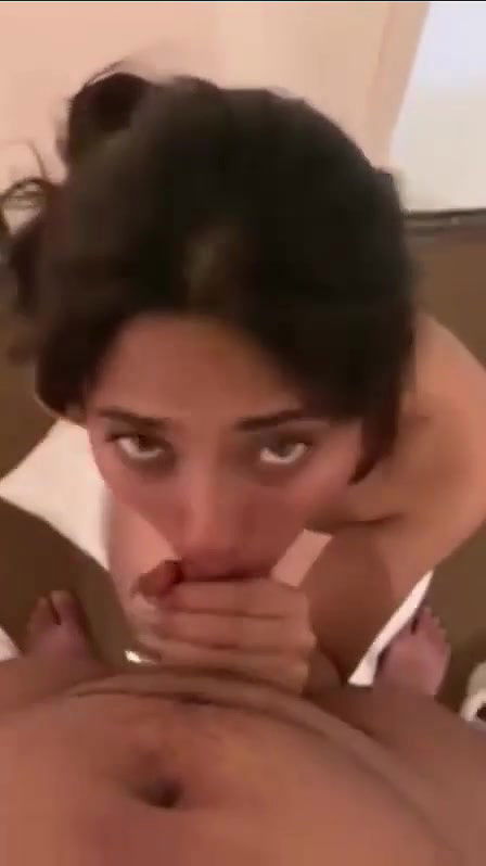 Beautiful girl suck a bf dick with Stunning eye contact