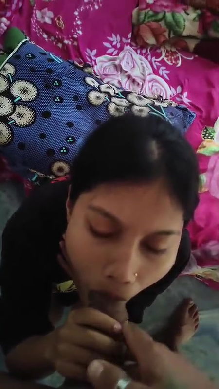 hot north indian aunty suck