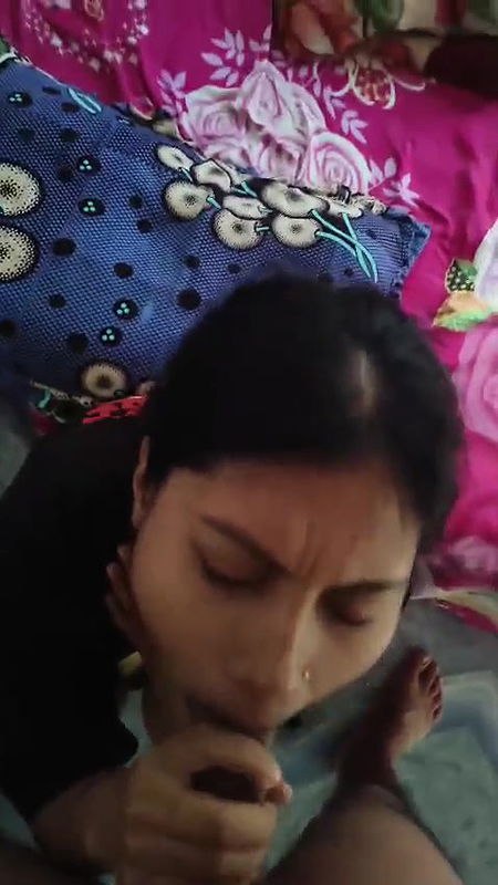 hot north indian aunty suck