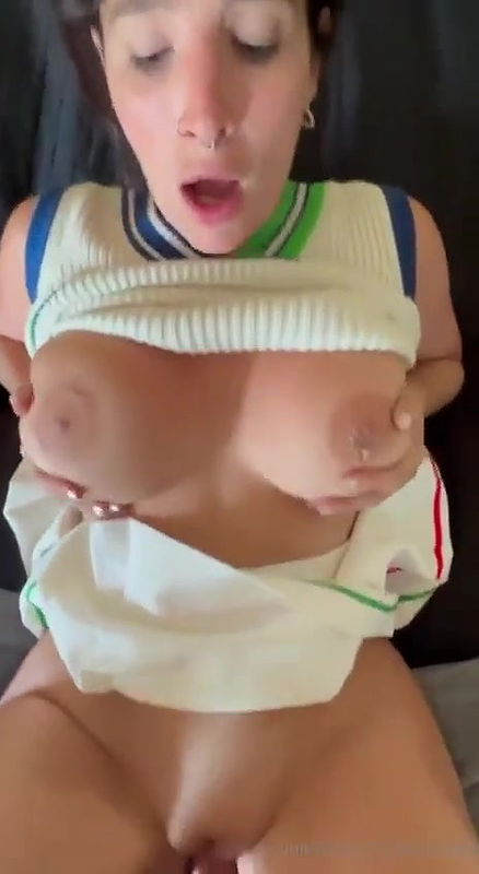 Horny Girlfriend Sucking Dick Fucking