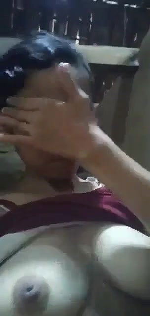 Tanker Aunty Playing With Her Boobies