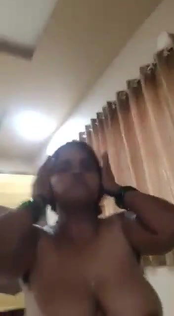Desi Wife Giving Blowjob In Hotel