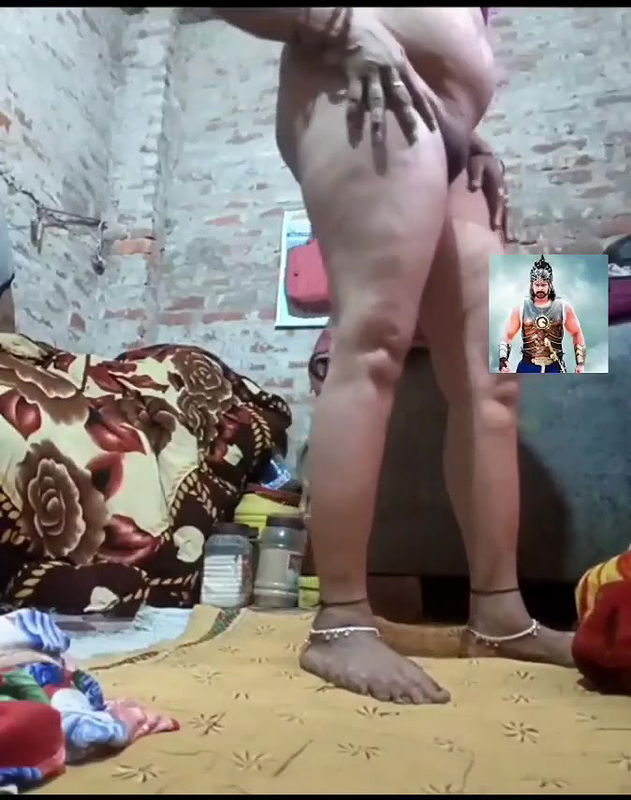 dehati bahbhi nude show