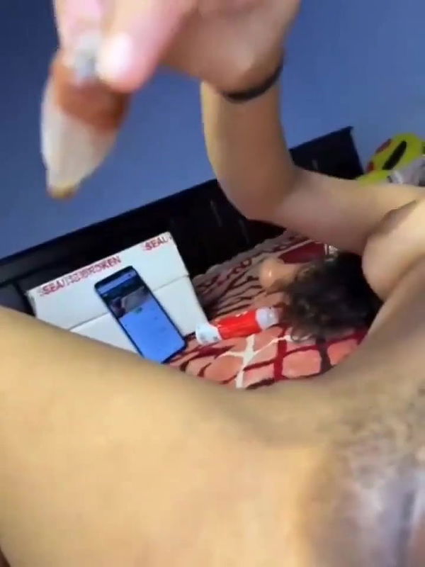 kinky web cam girl nude show