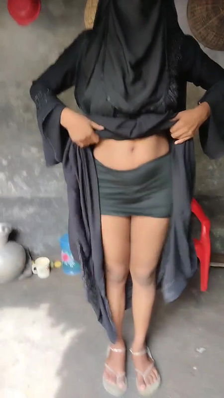 burkha girl nude show