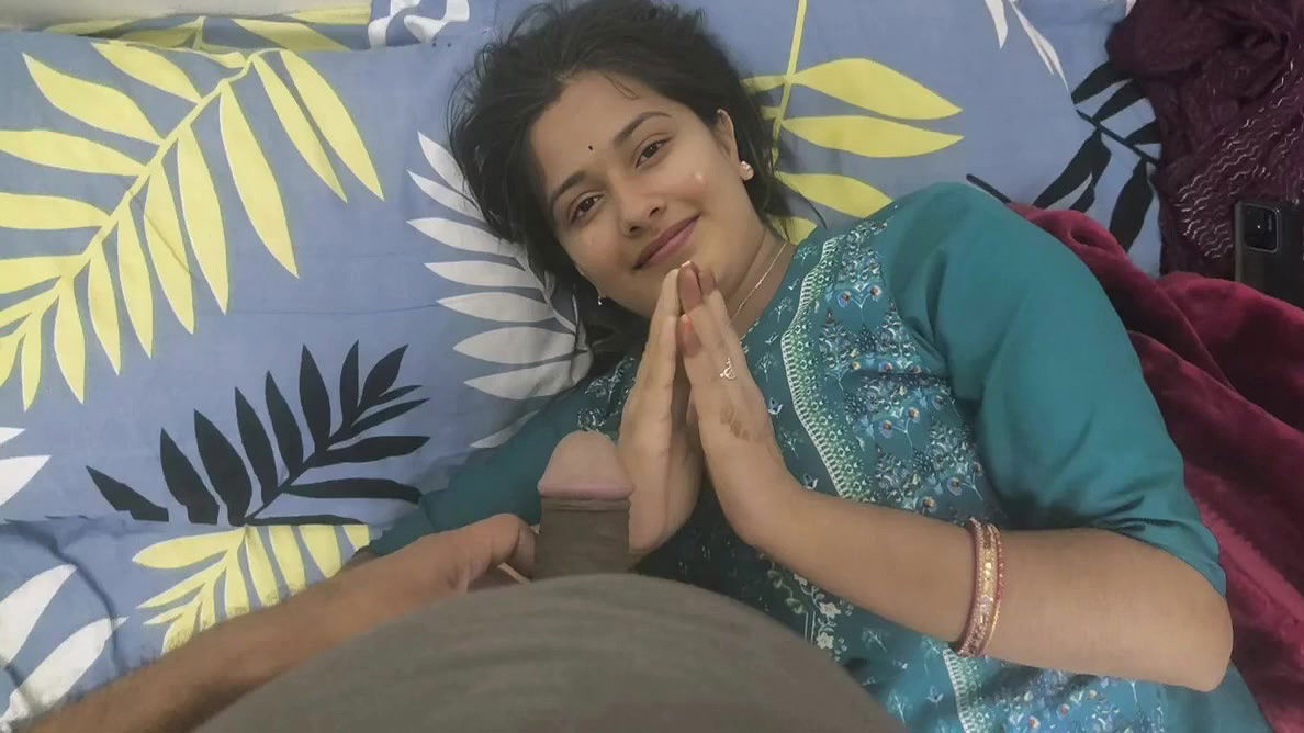 Cute India Girl Givies Fully Blowjob Indian Porn Video