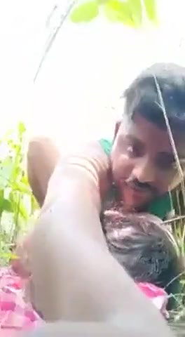Bangladeshi couple outdoor sex video online