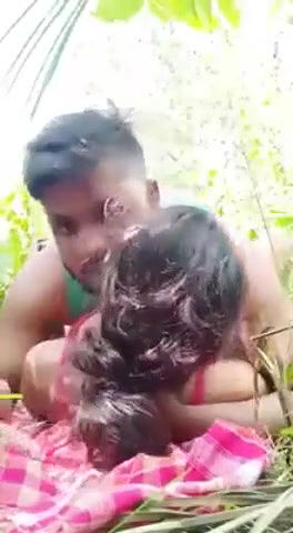 Bangladeshi couple outdoor sex video online