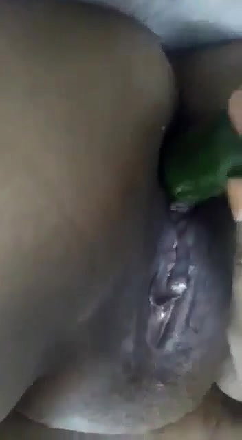 Unsatisfied Bhabi With Two Cucumber For Lover BanglaTalk And Loudmoan Don’tMlss!!