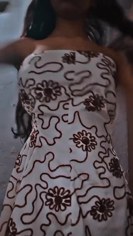 Horny Desi Girl with Perfect Figure Teasing Random Strangers on Reddit with Her Beautiful Curvy Body