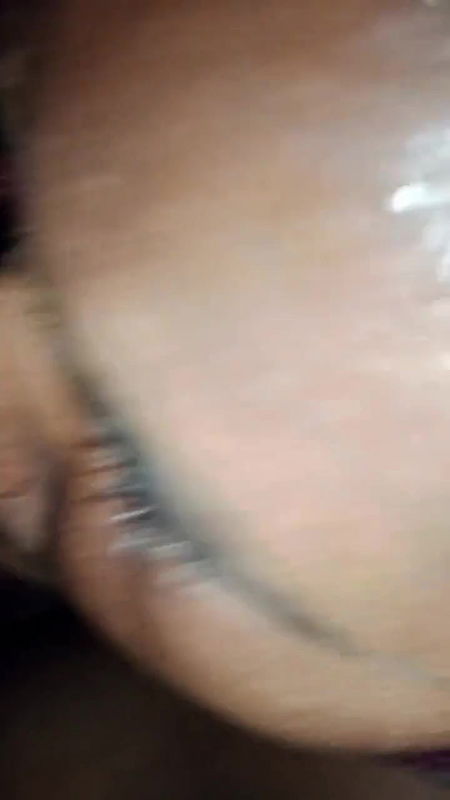 CHUBBY TAMIL AUNTY GIVING BLOWJOB  BOOBJOB