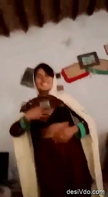 Jhume jo Pathaan Call Girl