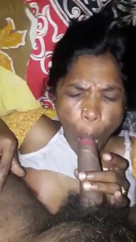 South Indian maid aunty blowjob sex with house owner