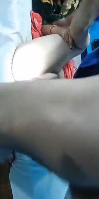 Dehati Bhabhi sex scandal MMS with her neighbor