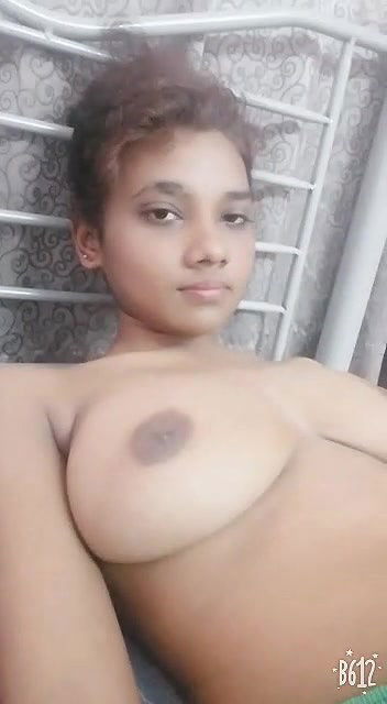 Desi sexy busty bitch selfie MMS video to make you feel horny
