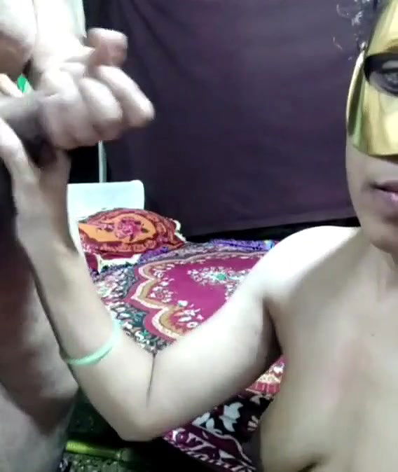 Mature couple live Indian blowjob show video
