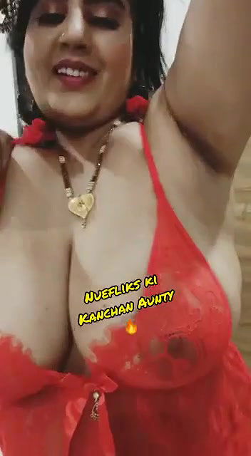 Super busty Indian wife displaying her naughtiness