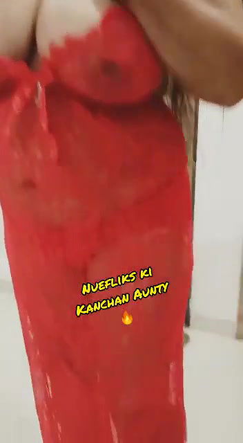 Super busty Indian wife displaying her naughtiness