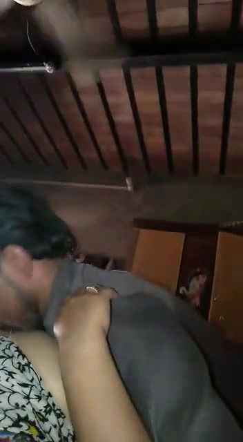 kiss krte hue chudai