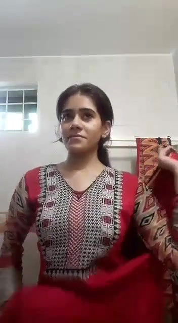 shalwar kholke chuche dikhayi