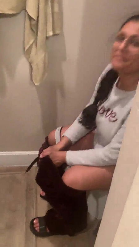 Desi nri beautiful wife exposed showing her big tits juicy pussy and fucking hard P2