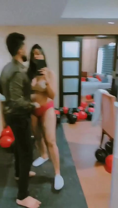 chubby girl romance with lover