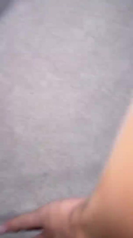 hot women sucking dick