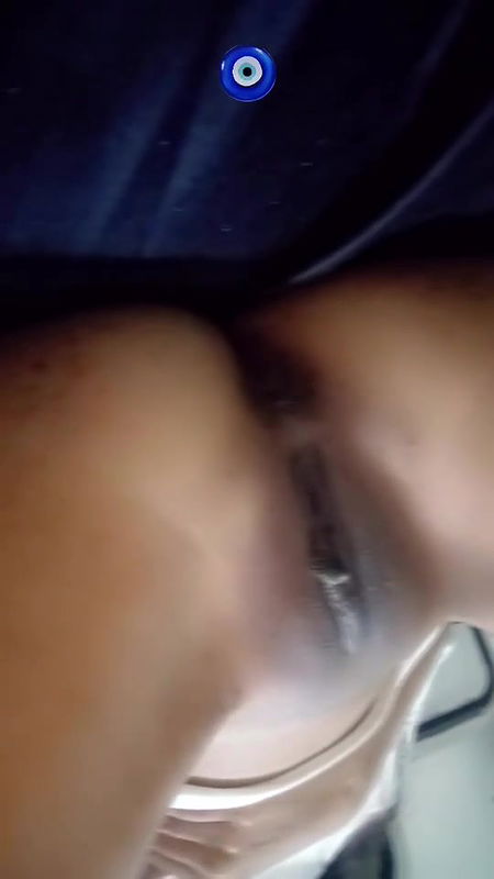 pussy and asshole showing girl