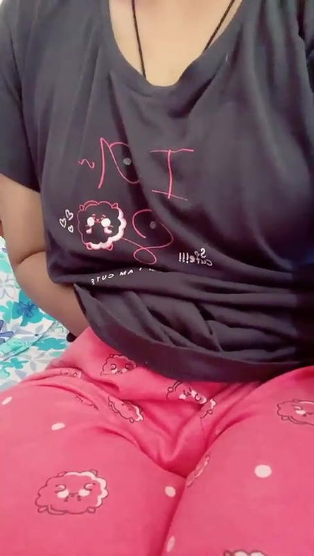 sexy girl pussy fingering