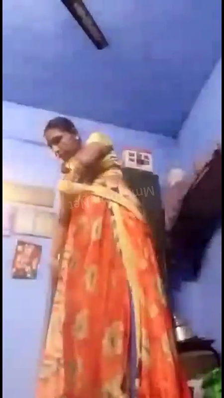 Tamil Wife Making Changing Clothes Video