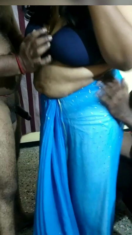 Blue saree aunty romance with two husbands