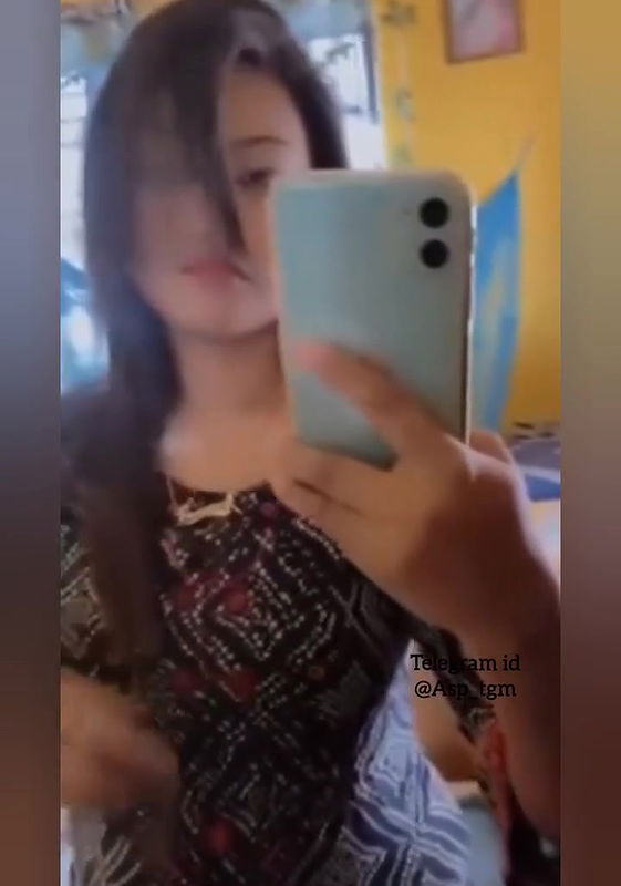 Cute Desi Girl Viral video Call Mms