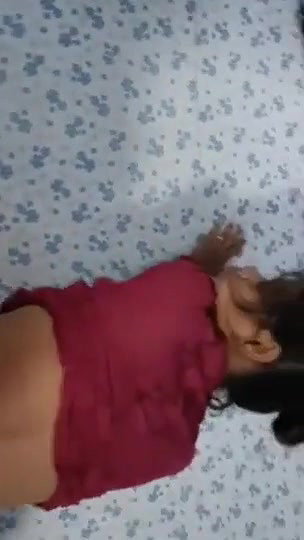 Desi girlfriend Ko Lund Chusa Chusa Kar Uski Kaali Chut Mari