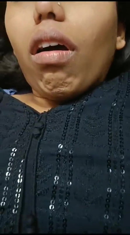 Desi Saali Ko Sut Pahana Kar Uski Chut Mari