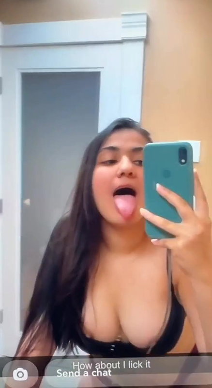 snap girl nude show