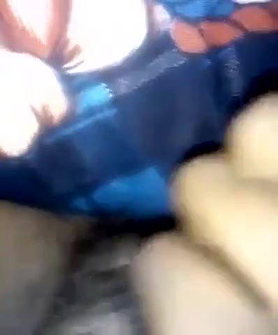 chut mein ungli kri dehati ladki ne