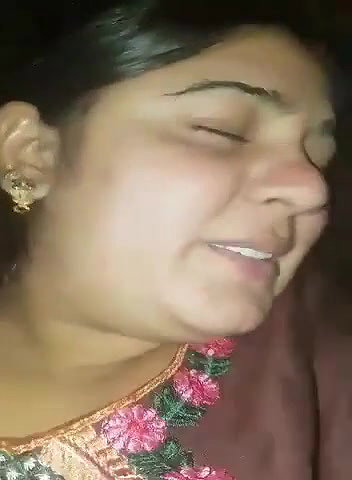 shalwar uthake lund ki sawari kri