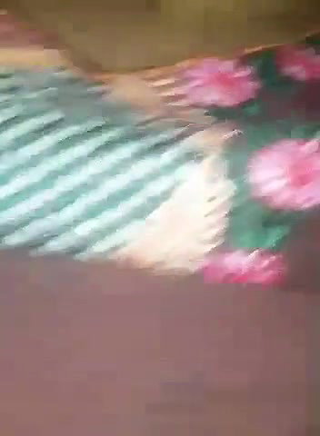 shalwar uthake lund ki sawari kri