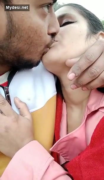 Horny LOvrs B000bs play