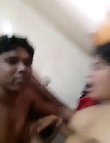 Desi couple sex at home video MMS looks hot