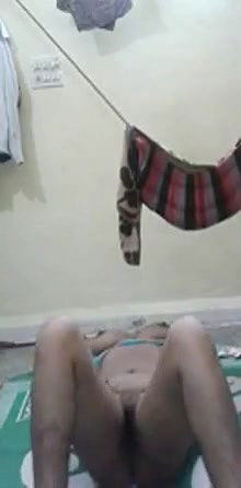 Big boobs Bhabhi fingering her pussy