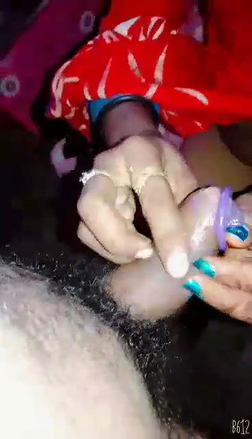 Gujarati Bhabhi sex MMS with her lover