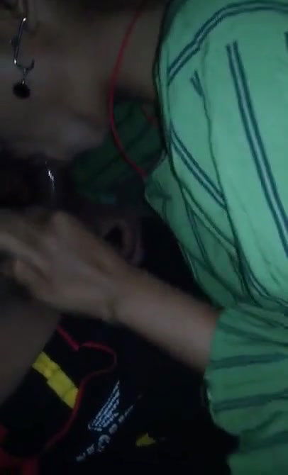 Desi blowjob sex MMS