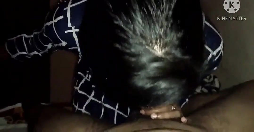 Married housemaid sucking dick of her house owner