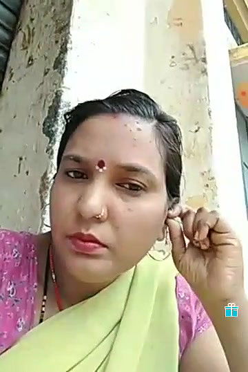 Fearing cheating wife livecam show