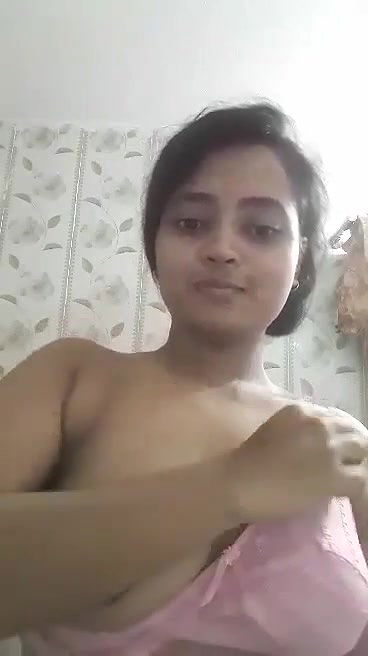 Sexy Bengali Gf Showing Update