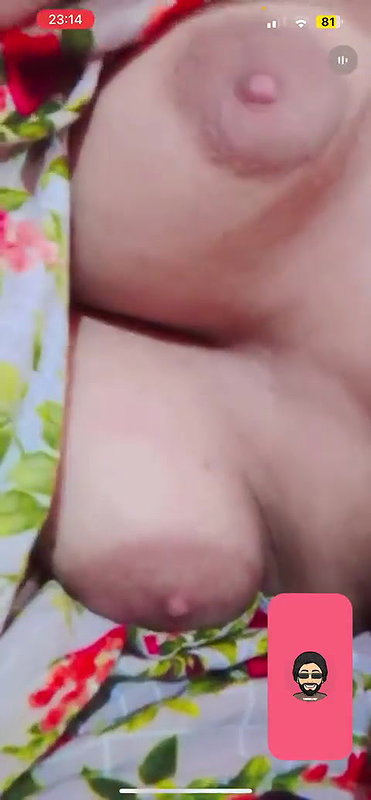 gf ne vc mein chcuhe dikhayi