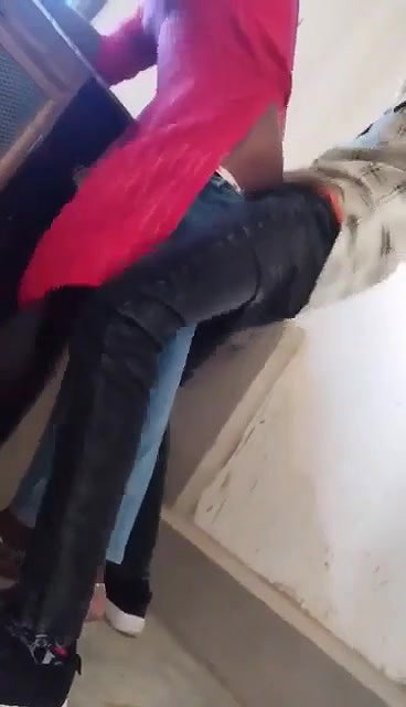 kinnar ko khade khade choda