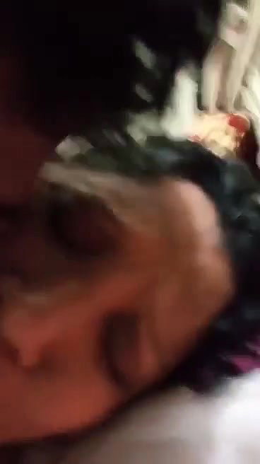 Dehati Dewar Ne Bhabhi Ko Bed Par Khuda Khuda Kar Choda